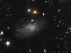 哈勃太空望远镜捕捉到GAMA 526784超稀疏星系新图